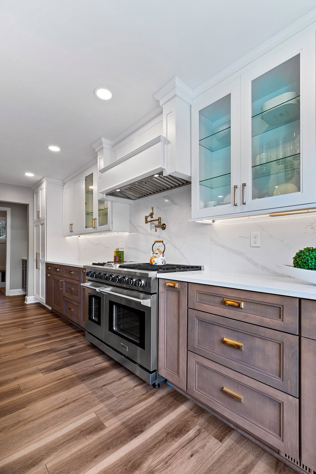 Contemporary Transitional Kitchen Remodel by Michael Nash Design & Build — Project 1 project photo 6